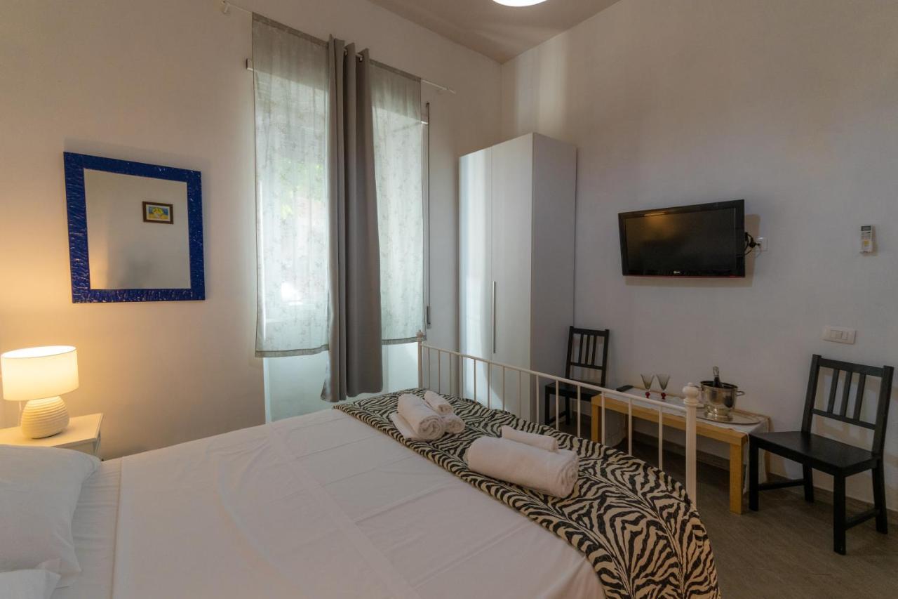 Vercelli Guest House Near San Giovanni Rome Luaran gambar