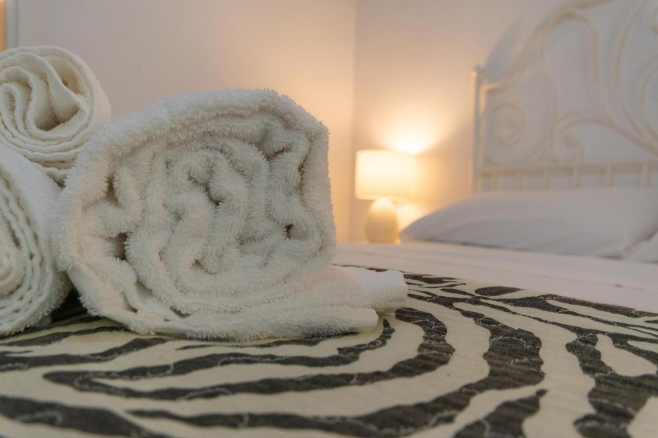 Vercelli Guest House Near San Giovanni Rome Luaran gambar